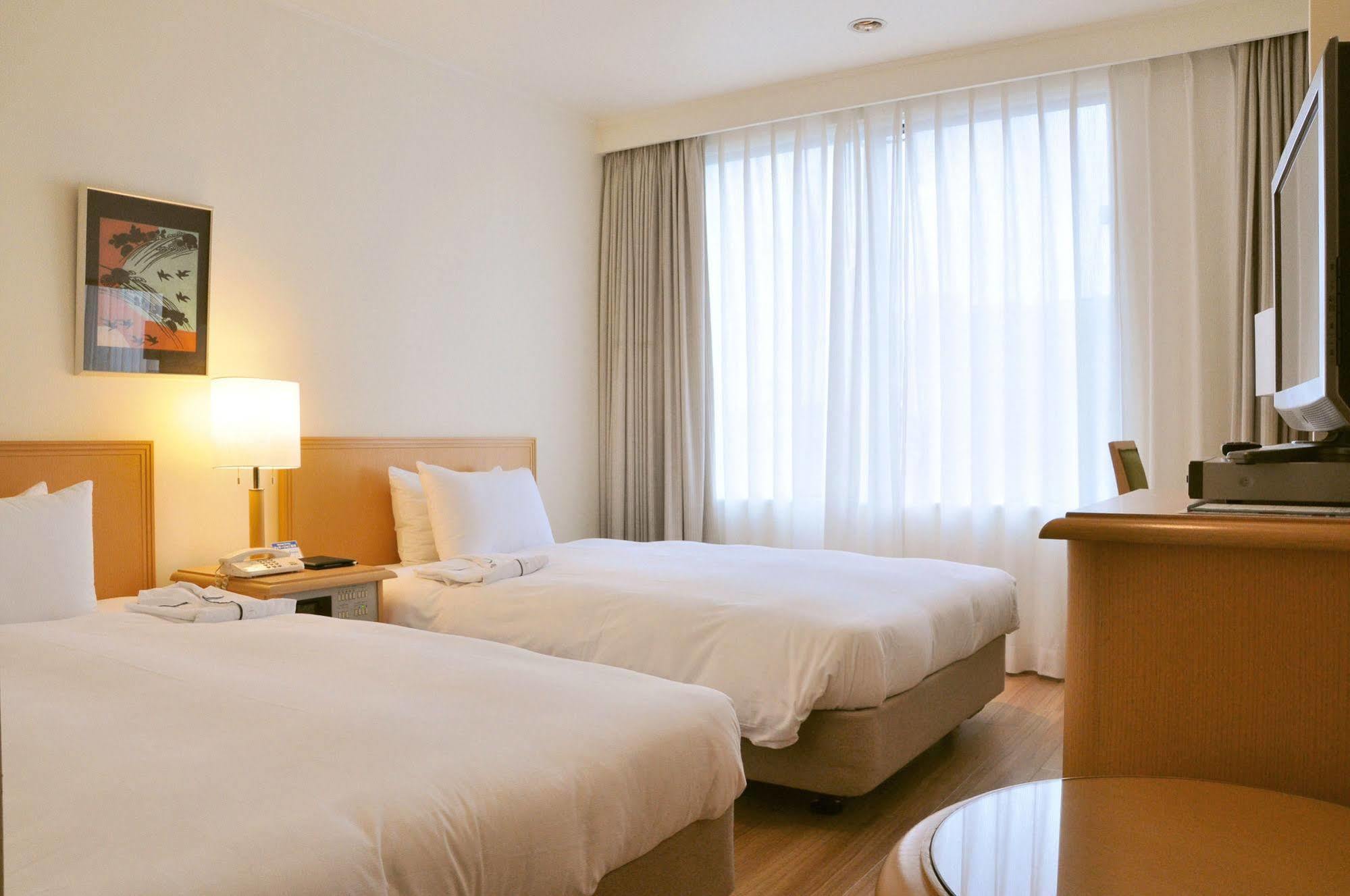 Orion Hotel Naha Extérieur photo